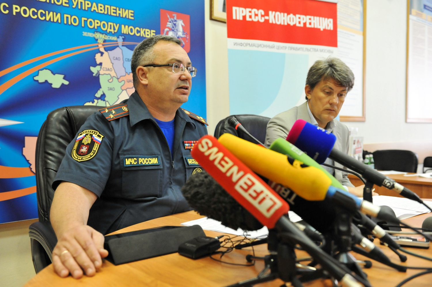 Жара жарой, но надо быть осторожнее с огнём!