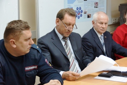 На встрече с главой управы говорили о призыве в армию