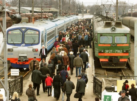 Проезд в электричке по Москве с нового года подорожает на 1,5‑2 рубля