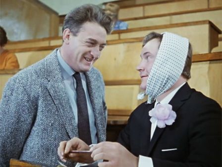 Сигналы сотовой связи во время ЕГЭ-2015 в Москве «глушить» не планируют
