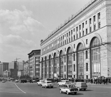 В Москве открыт после реконструкции легендарный «Детский мир»