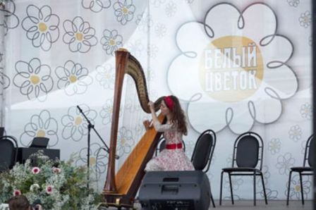 На ВДНХ пройдёт праздник милосердия «Белый цветок» 