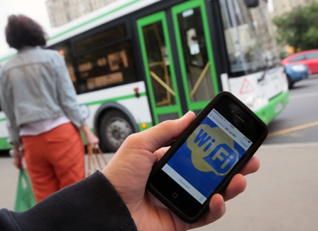 В Москве Wi-Fi доступен на 320 остановках наземного транспорта 