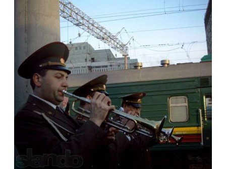 Духовой джазовый оркестр выступит на перроне Киевского вокзала 21 сентября