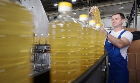 Из продуктов в Москве больше всего подорожало подсолнечное масло