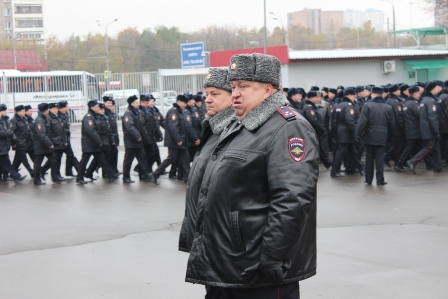 Полицейские УВД по ВАО приняли участие в строевом смотре