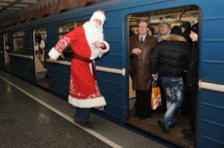 В новогоднюю ночь и в Рождество Московский метрополитен будет работать до 2:00