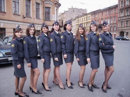 В Москве проходит конкурс среди женщин-полицейских