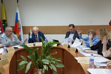 Совет депутатов утвердил отчёт по исполнению местного бюджета
