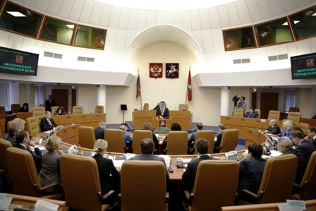 Мосгордума одобрила законопроект, уточняющий полномочия муниципальных депутатов