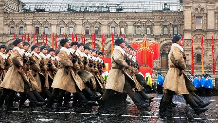 На Красной площади 7 ноября пройдёт реконструкция исторического военного парада