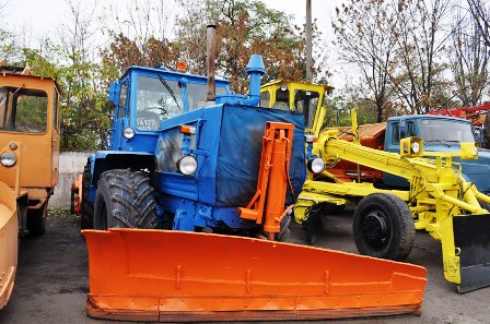 Коммунальные службы Новогиреева полностью укомплектованы дворниками и средствами малой механизации