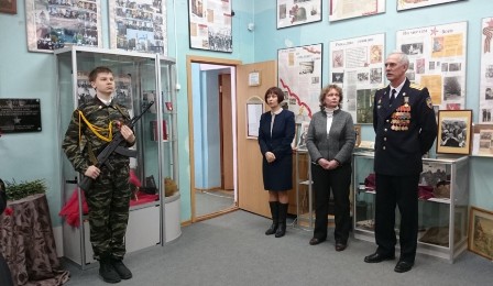 Гимназисты из №Феникса» приняли участие в окружной патронатной акции 