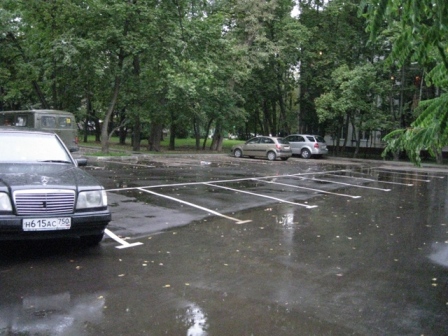 Деньги от платных парковок в Новогирееве направлены на благоустройство района 