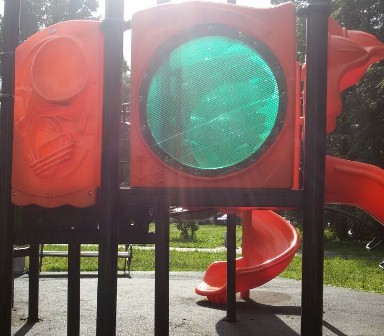 В «Афганском» сквере привели в порядок детскую площадку