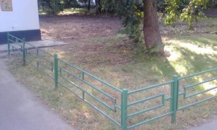 Придомовые территории в районе Новогиреево убраны по заявлениям жителей