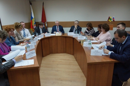 В Новогирееве состоялось плановое заседание муниципального депутатского корпуса