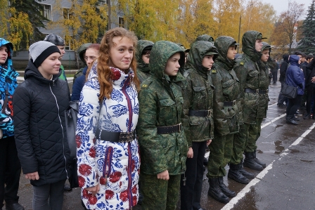 Новогиреевские призывники и кадеты приняли участие в окружном Дне призывника