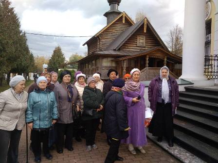 Пенсионеры из Новогиреева побывали на экскурсии в храмах района Косино-Ухтомский