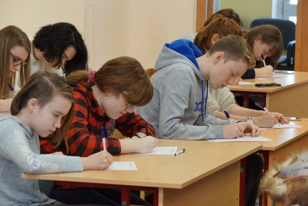 Жители района Новогиреево примут участие в этнографическом диктанте