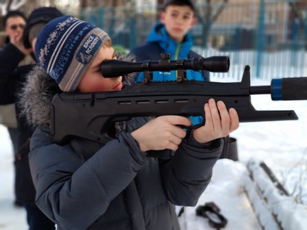ДМЦ «Перово» провёл зимний этап военно-спортивной игры «Зарницы»