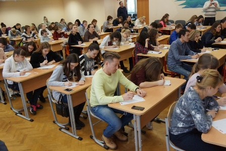 Новогиреевцы готовятся к новому Тотальному диктанту