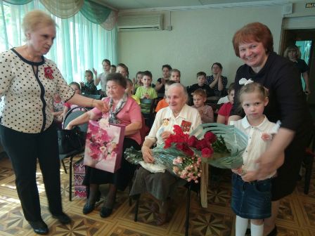 Во всех детских садах Новогиреева прошли торжества по случаю Дня Победы