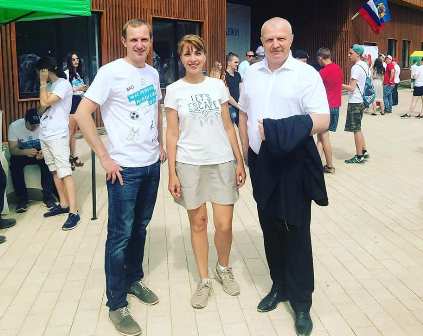 Депутаты разных уровней поддержали молодёжь на открытом фестивале в Терлецком парке