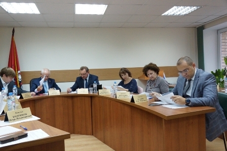 Новогиреевские депутаты провели первое после каникул плановое заседание Совета депутатов