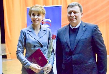 Новогиреевский депутат Кира Змиева награждена грамотой МГД за активность
