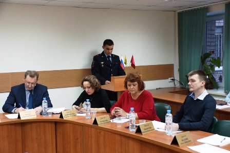 Муниципальные депутаты заслушали отчёт и дали оценку деятельности районного ОМВД